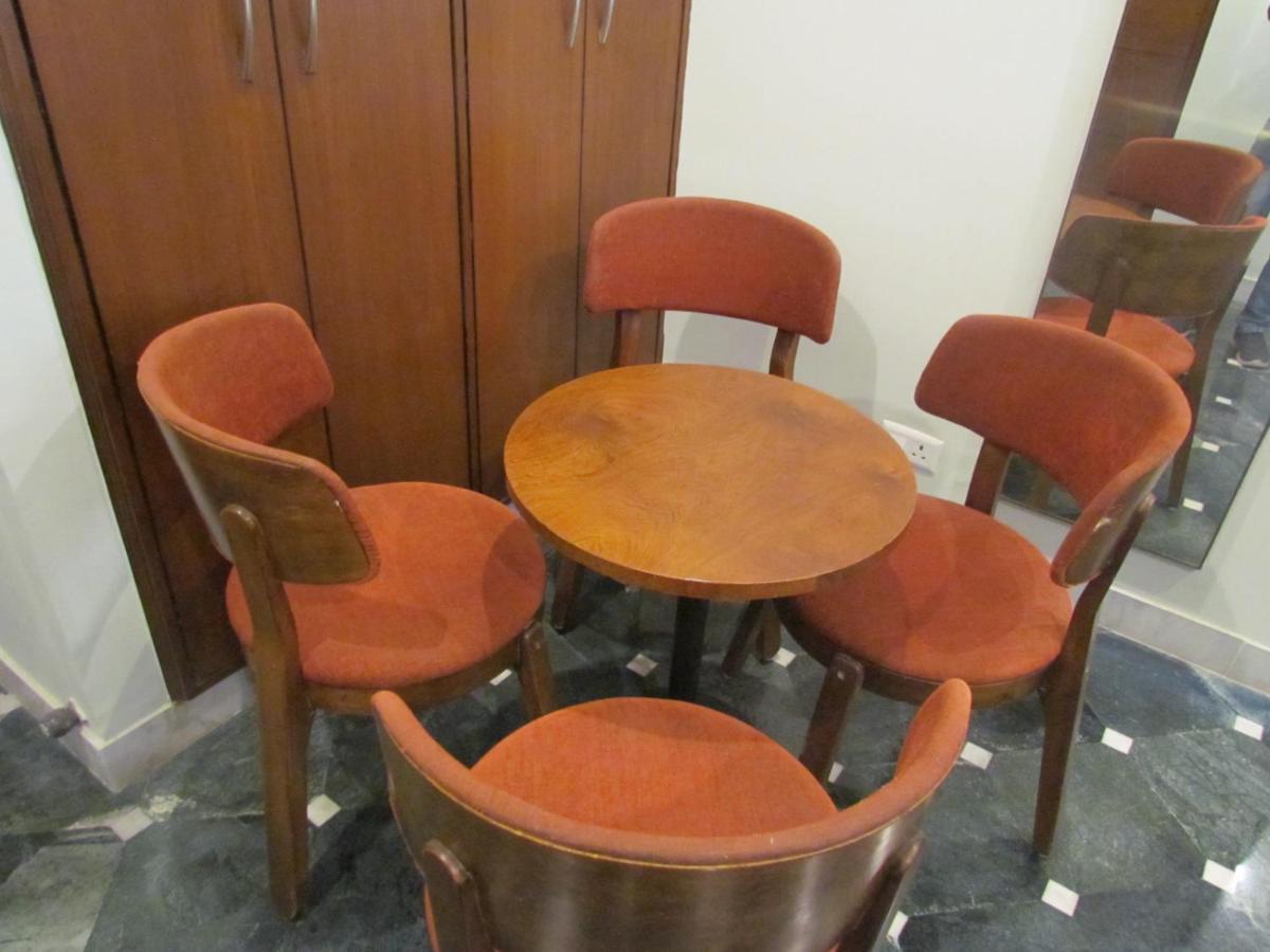 Fabhotel Naivara Boutique Udaipur Extérieur photo