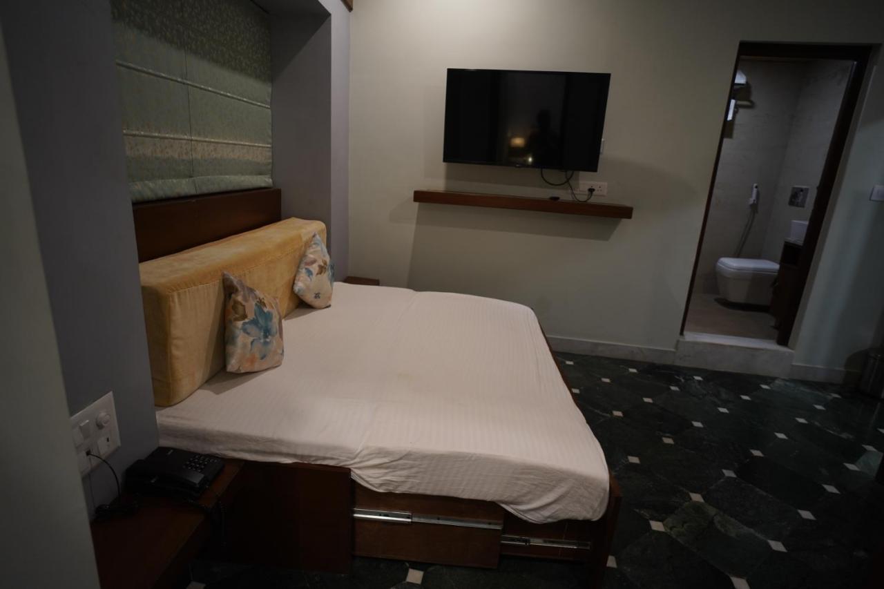 Fabhotel Naivara Boutique Udaipur Extérieur photo