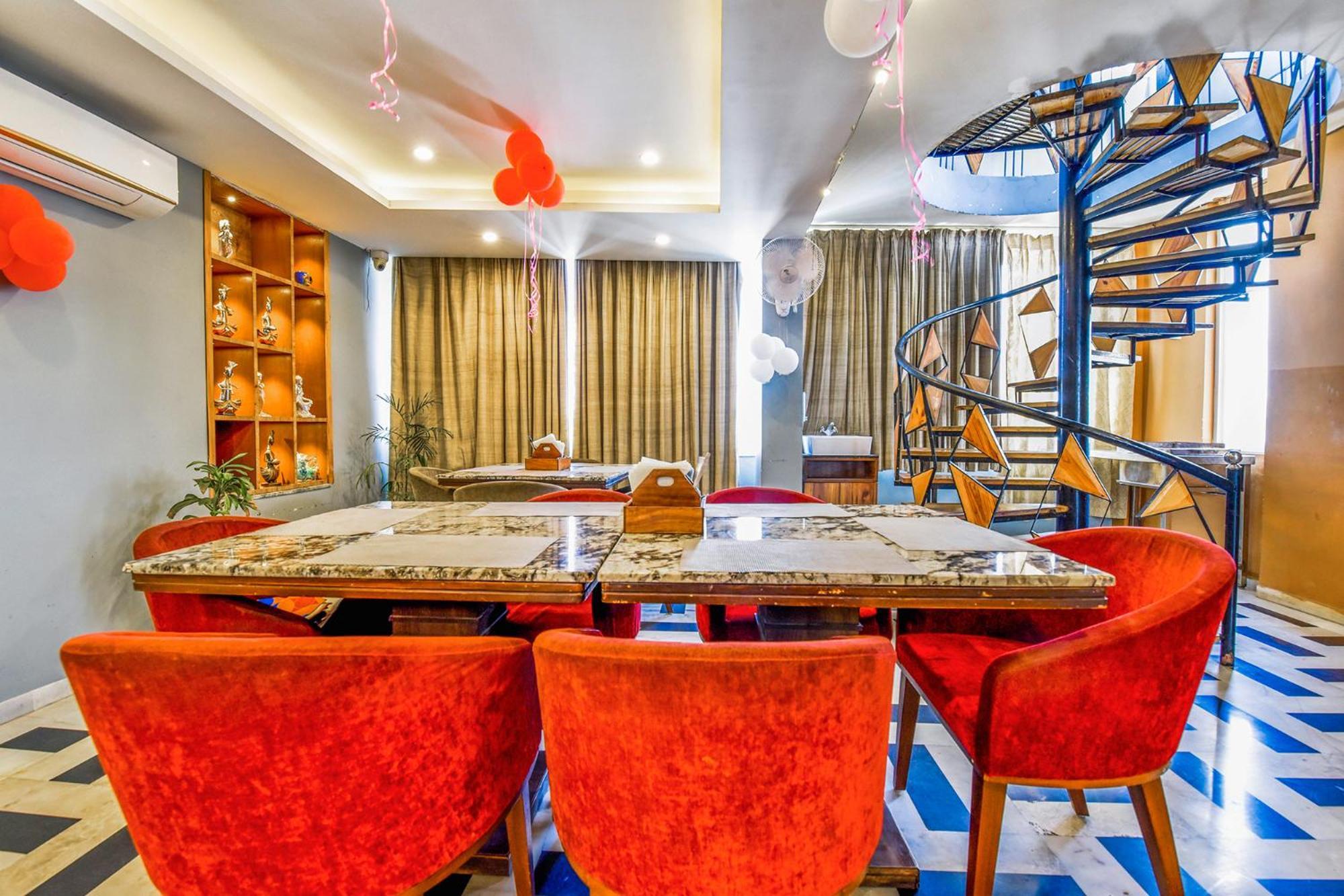 Fabhotel Naivara Boutique Udaipur Extérieur photo